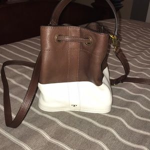 Tory Burch Leather Bucket bag